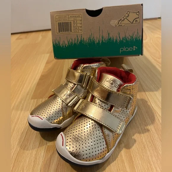Plae Max Gold shoes size 8.5 Brand New NWT Rare Find - Picture 4 of 10